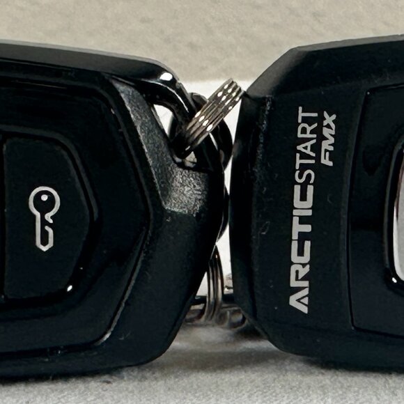 Arctic Start CM-900 Remote Car Starter Kit w/ 2 Key Fobs & Antenna ANT-2WFMX - Picture 15 of 16